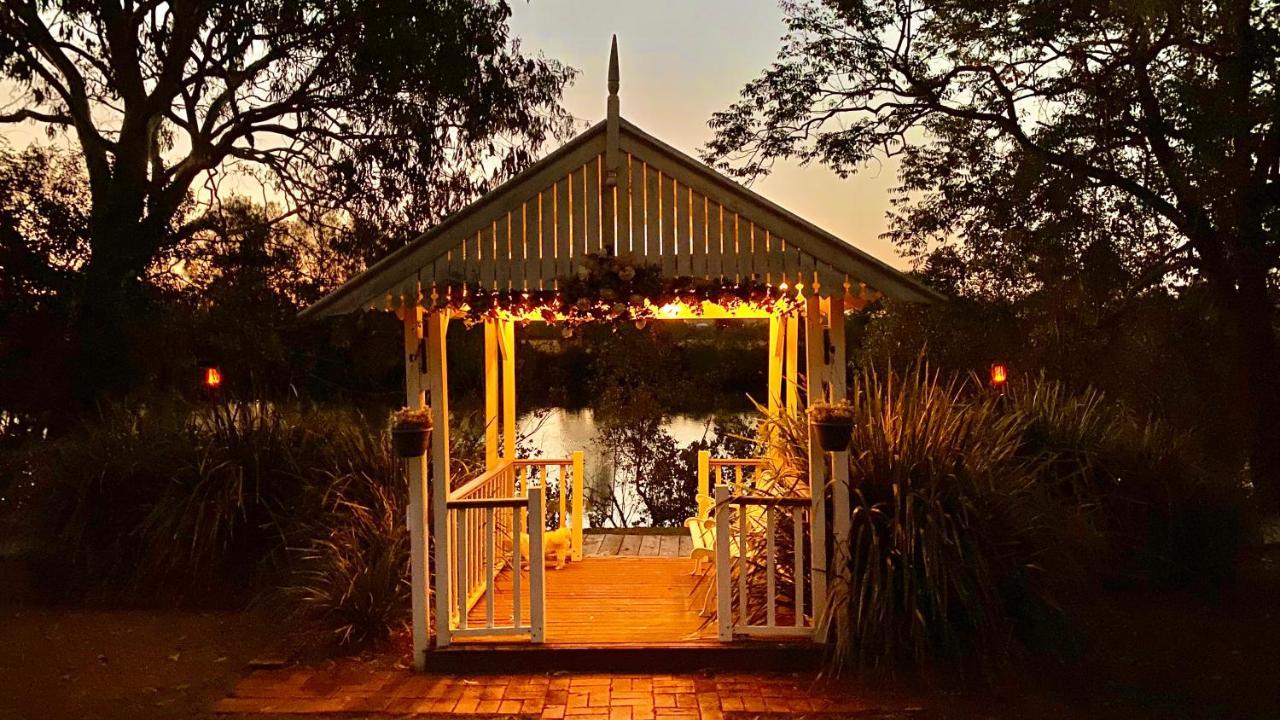 Bli Bli House Riverside Retreat Twin Waters Buitenkant foto
