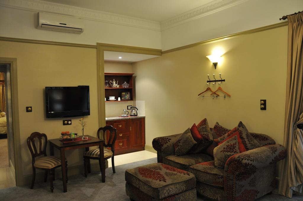 Bli Bli House Riverside Retreat Twin Waters Buitenkant foto